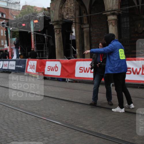 05.10.2025 - 20. swb-Marathon Bremen Yannick Fuchs http://msf.ph/oto/9306910 05.10.2025 12:01:17 Ziel  meine-sportfotos.de