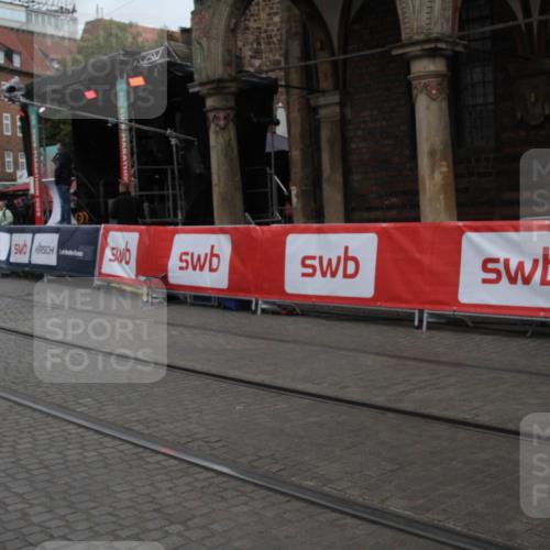 05.10.2025 - 20. swb-Marathon Bremen Yannick Fuchs http://msf.ph/oto/9306925 05.10.2025 12:01:21 Ziel  meine-sportfotos.de