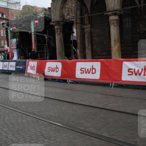05.10.2025 - 20. swb-Marathon Bremen Yannick Fuchs http://msf.ph/oto/9306931 05.10.2025 12:01:23 Ziel  meine-sportfotos.de