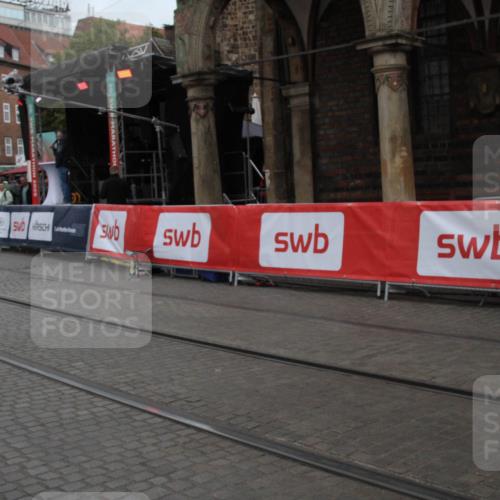05.10.2025 - 20. swb-Marathon Bremen Yannick Fuchs http://msf.ph/oto/9306933 05.10.2025 12:01:23 Ziel  meine-sportfotos.de