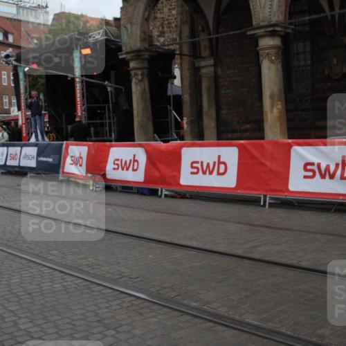 05.10.2025 - 20. swb-Marathon Bremen Yannick Fuchs http://msf.ph/oto/9306941 05.10.2025 12:01:25 Ziel  meine-sportfotos.de
