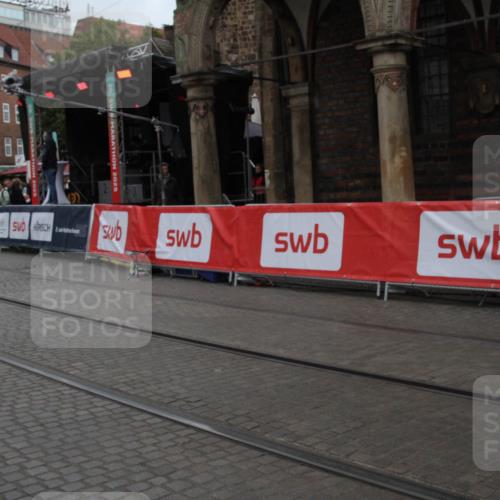 05.10.2025 - 20. swb-Marathon Bremen Yannick Fuchs http://msf.ph/oto/9306997 05.10.2025 12:01:38 Ziel  meine-sportfotos.de