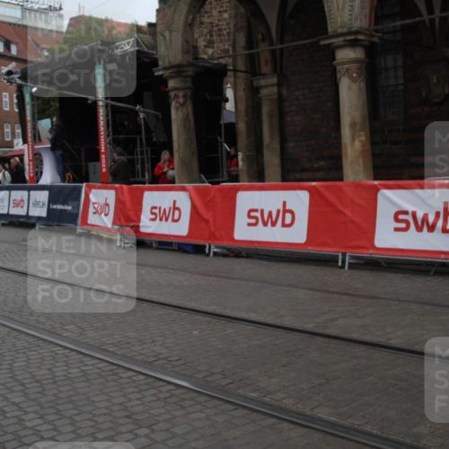05.10.2025 - 20. swb-Marathon Bremen Yannick Fuchs http://msf.ph/oto/9307003 05.10.2025 12:01:40 Ziel  meine-sportfotos.de