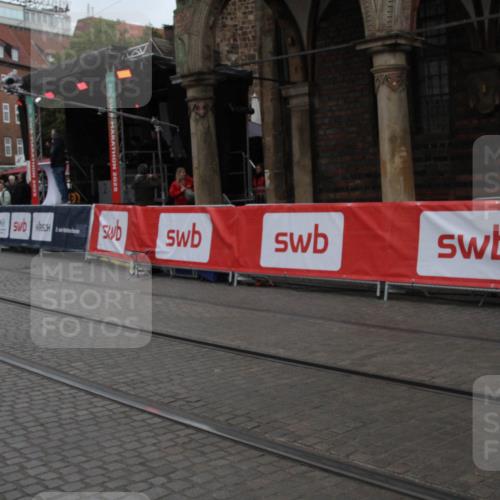 05.10.2025 - 20. swb-Marathon Bremen Yannick Fuchs http://msf.ph/oto/9307017 05.10.2025 12:01:42 Ziel  meine-sportfotos.de