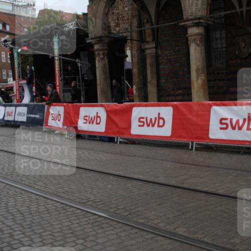 05.10.2025 - 20. swb-Marathon Bremen Yannick Fuchs http://msf.ph/oto/9307102 05.10.2025 12:01:59 Ziel  meine-sportfotos.de