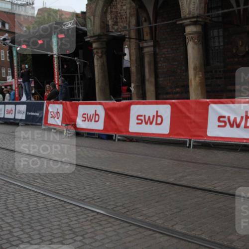 05.10.2025 - 20. swb-Marathon Bremen Yannick Fuchs http://msf.ph/oto/9307219 05.10.2025 12:02:34 Ziel  meine-sportfotos.de