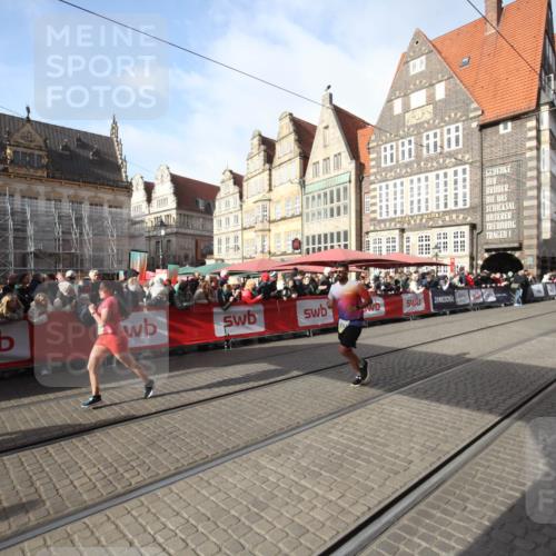 05.10.2025 - 20. swb-Marathon Bremen Yannick Fuchs http://msf.ph/oto/9307343 05.10.2025 10:56:55 Ziel 9669, 10145, 10397, 10924, 11274, 11675 meine-sportfotos.de