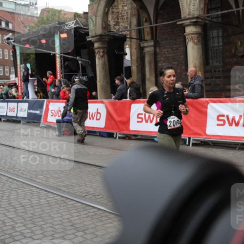 05.10.2025 - 20. swb-Marathon Bremen Yannick Fuchs http://msf.ph/oto/9307574 05.10.2025 13:00:22 Ziel 241, 826, 1615, 2064, 2118, 2169, 7498 meine-sportfotos.de