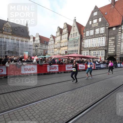 05.10.2025 - 20. swb-Marathon Bremen Yannick Fuchs http://msf.ph/oto/9308313 05.10.2025 11:03:38 Ziel 7199, 9486, 9940, 10213, 11522 meine-sportfotos.de