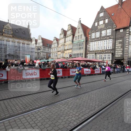 05.10.2025 - 20. swb-Marathon Bremen Yannick Fuchs http://msf.ph/oto/9308315 05.10.2025 11:03:38 Ziel 7199, 9486, 9940, 10213, 11522 meine-sportfotos.de