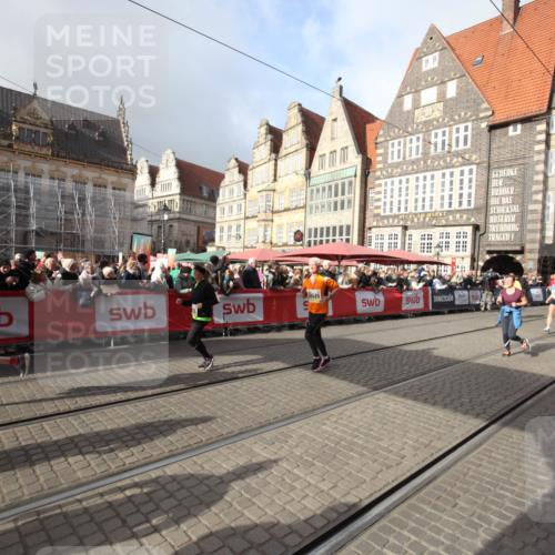 05.10.2025 - 20. swb-Marathon Bremen Yannick Fuchs http://msf.ph/oto/9308436 05.10.2025 11:04:43 Ziel 9623, 9750, 9771, 9915, 10485, 10532, 11196 meine-sportfotos.de