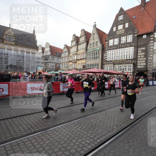 05.10.2025 - 20. swb-Marathon Bremen Yannick Fuchs http://msf.ph/oto/9308879 05.10.2025 11:09:02 Ziel 9466, 9774, 9912, 10031, 10087, 10248, 10458, 10714, 10840, 11126, 11142 meine-sportfotos.de