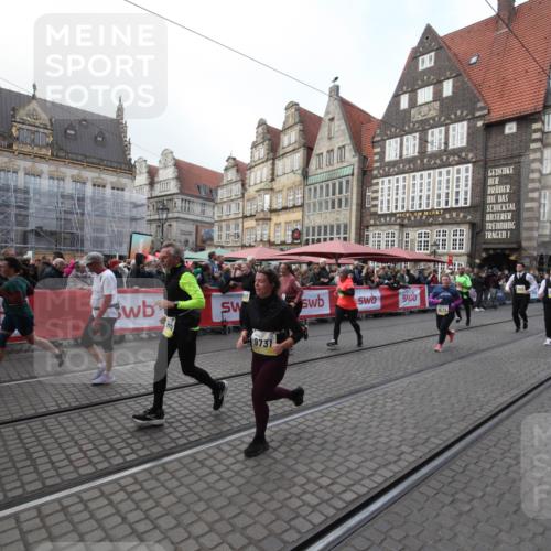 05.10.2025 - 20. swb-Marathon Bremen Yannick Fuchs http://msf.ph/oto/9308956 05.10.2025 11:09:47 Ziel 9001, 9538, 9731, 9732, 9887, 10245, 10316, 10412, 10672, 10881, 10886, 11407, 11654, 11655 meine-sportfotos.de