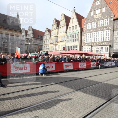 05.10.2025 - 20. swb-Marathon Bremen Yannick Fuchs http://msf.ph/oto/9311502 05.10.2025 11:28:50 Ziel  meine-sportfotos.de