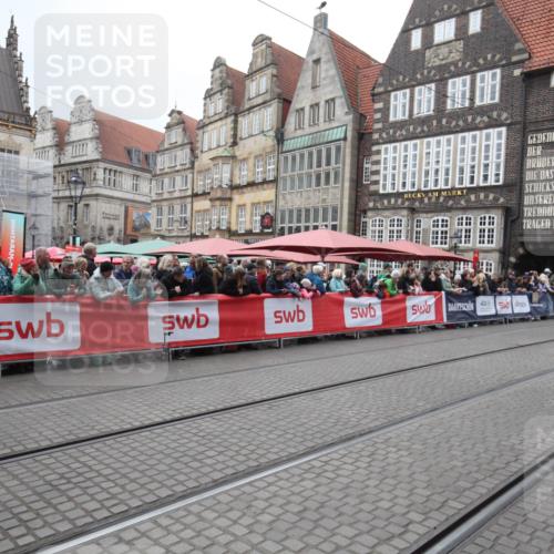 05.10.2025 - 20. swb-Marathon Bremen Yannick Fuchs http://msf.ph/oto/9311871 05.10.2025 12:54:38 Ziel 5240 meine-sportfotos.de