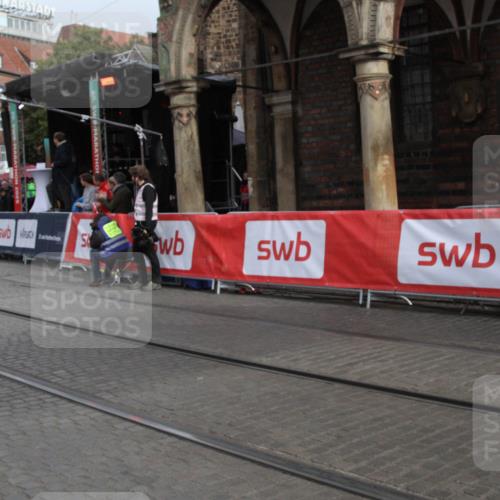 05.10.2025 - 20. swb-Marathon Bremen Yannick Fuchs http://msf.ph/oto/9316498 05.10.2025 10:42:48 Ziel  meine-sportfotos.de