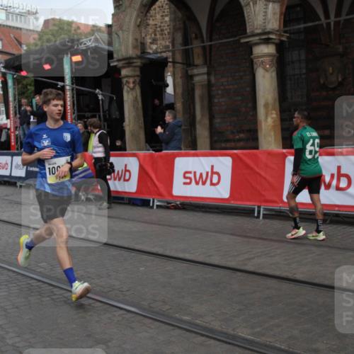 05.10.2025 - 20. swb-Marathon Bremen Yannick Fuchs http://msf.ph/oto/9316585 05.10.2025 10:46:06 Ziel 9500, 10090, 10688, 11074, 11513 meine-sportfotos.de