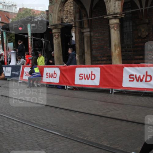 05.10.2025 - 20. swb-Marathon Bremen Yannick Fuchs http://msf.ph/oto/9316612 05.10.2025 10:47:05 Ziel 9413, 9562, 10452, 10509, 10789 meine-sportfotos.de