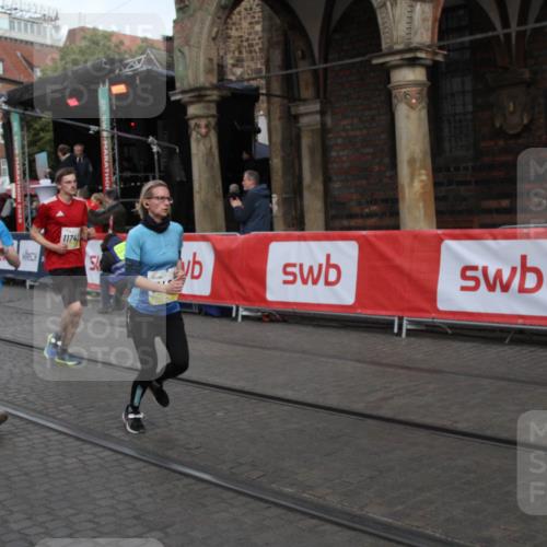 05.10.2025 - 20. swb-Marathon Bremen Yannick Fuchs http://msf.ph/oto/9316620 05.10.2025 10:47:31 Ziel 9244, 10319, 10637, 10667, 10951, 11498, 11742 meine-sportfotos.de