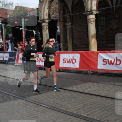 05.10.2025 - 20. swb-Marathon Bremen Yannick Fuchs http://msf.ph/oto/9316650 05.10.2025 10:48:14 Ziel 10428, 10723, 10953, 11299 meine-sportfotos.de