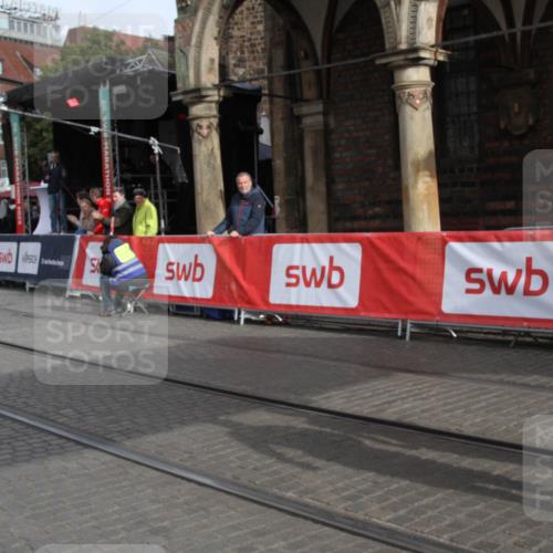 05.10.2025 - 20. swb-Marathon Bremen Yannick Fuchs http://msf.ph/oto/9316651 05.10.2025 10:48:15 Ziel 10428, 10723, 10953, 11299 meine-sportfotos.de