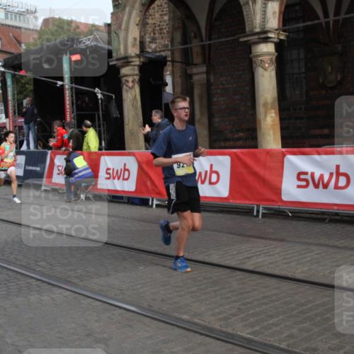 05.10.2025 - 20. swb-Marathon Bremen Yannick Fuchs http://msf.ph/oto/9316699 05.10.2025 10:49:07 Ziel 9014, 9216, 9317, 10449, 10733 meine-sportfotos.de