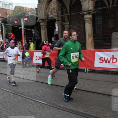 05.10.2025 - 20. swb-Marathon Bremen Yannick Fuchs http://msf.ph/oto/9316804 05.10.2025 10:51:07 Ziel 9256, 9287, 9416, 9425, 9663, 9894, 10206, 10226, 10378, 10669, 10743, 10932, 11279, 11391, 11573 meine-sportfotos.de