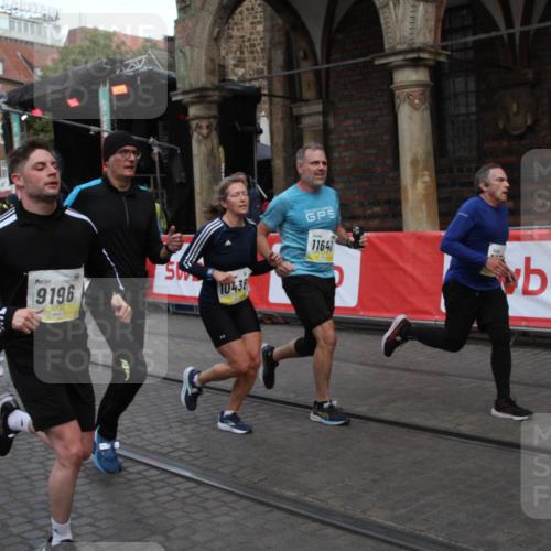 05.10.2025 - 20. swb-Marathon Bremen Yannick Fuchs http://msf.ph/oto/9316848 05.10.2025 10:52:16 Ziel 9196, 9852, 10038, 10240, 10438, 10668, 10727, 10900, 10942, 11641 meine-sportfotos.de