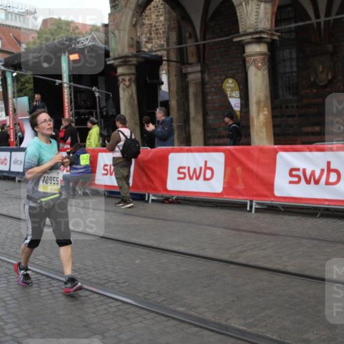 05.10.2025 - 20. swb-Marathon Bremen Yannick Fuchs http://msf.ph/oto/9316888 05.10.2025 10:53:02 Ziel 9187, 9918, 10064, 10779, 10955, 11450, 11722 meine-sportfotos.de