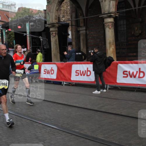 05.10.2025 - 20. swb-Marathon Bremen Yannick Fuchs http://msf.ph/oto/9316937 05.10.2025 10:53:51 Ziel 9494, 9934, 10416, 10906, 10966, 11141, 11383 meine-sportfotos.de