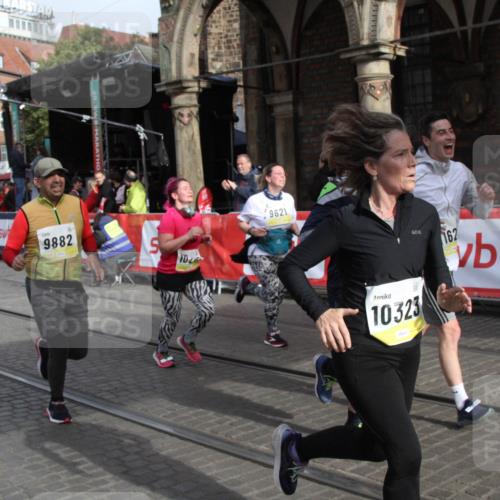 05.10.2025 - 20. swb-Marathon Bremen Yannick Fuchs http://msf.ph/oto/9317040 05.10.2025 10:55:51 Ziel 9521, 9621, 9882, 10253, 10287, 10323, 10385, 10653, 10800, 11249, 11624 meine-sportfotos.de