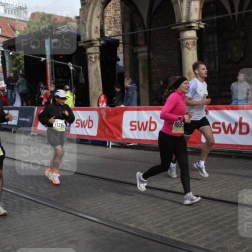 05.10.2025 - 20. swb-Marathon Bremen Yannick Fuchs http://msf.ph/oto/9317068 05.10.2025 10:56:21 Ziel 9258, 10196, 10992, 11364, 11554, 11741 meine-sportfotos.de
