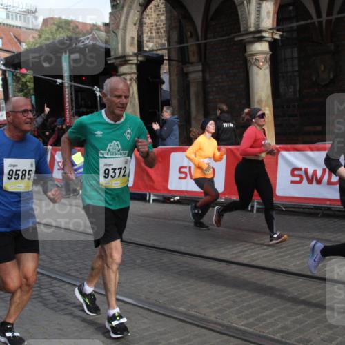 05.10.2025 - 20. swb-Marathon Bremen Yannick Fuchs http://msf.ph/oto/9317146 05.10.2025 10:57:47 Ziel 9372, 9585, 9943, 9979, 10225, 10250, 10329, 10341, 10555, 11520, 11521, 11731 meine-sportfotos.de