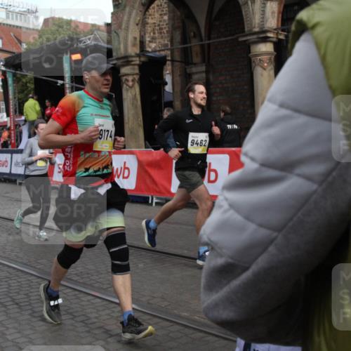 05.10.2025 - 20. swb-Marathon Bremen Yannick Fuchs http://msf.ph/oto/9317185 05.10.2025 10:58:25 Ziel 9174, 9462, 9608, 10084, 10368, 10586, 10786, 11049, 11184, 11495, 11724 meine-sportfotos.de