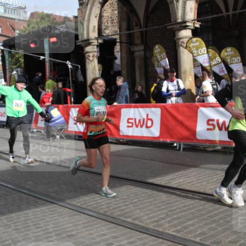 05.10.2025 - 20. swb-Marathon Bremen Yannick Fuchs http://msf.ph/oto/9317264 05.10.2025 11:00:13 Ziel 7621, 9603, 10345, 10489, 10889, 11125, 11600, 11713 meine-sportfotos.de