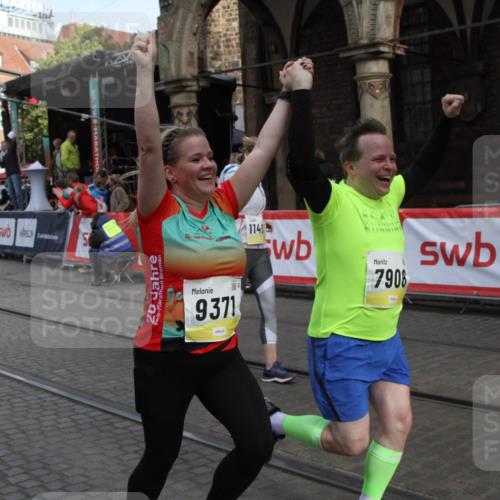 05.10.2025 - 20. swb-Marathon Bremen Yannick Fuchs http://msf.ph/oto/9317327 05.10.2025 11:01:37 Ziel 7908, 9278, 9322, 9371, 10030, 10056, 10157, 10324, 10336, 11223, 11493 meine-sportfotos.de