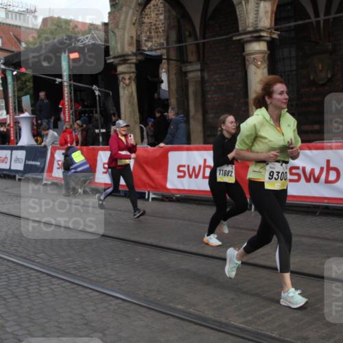 05.10.2025 - 20. swb-Marathon Bremen Yannick Fuchs http://msf.ph/oto/9317406 05.10.2025 11:03:14 Ziel 9300, 9593, 10471, 10926, 10996, 11682 meine-sportfotos.de