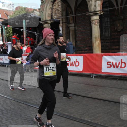 05.10.2025 - 20. swb-Marathon Bremen Yannick Fuchs http://msf.ph/oto/9317513 05.10.2025 11:05:11 Ziel 9642, 9668, 10018, 10021, 10965, 11016, 11121, 11171, 11323, 11412 meine-sportfotos.de