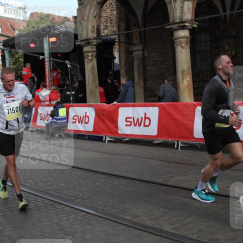 05.10.2025 - 20. swb-Marathon Bremen Yannick Fuchs http://msf.ph/oto/9317525 05.10.2025 11:05:22 Ziel 9440, 9515, 9690, 9908, 9944, 10255, 10990, 11501, 11540 meine-sportfotos.de