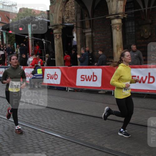 05.10.2025 - 20. swb-Marathon Bremen Yannick Fuchs http://msf.ph/oto/9317633 05.10.2025 11:07:36 Ziel 9780, 10037, 10585, 10776, 11159, 11584 meine-sportfotos.de