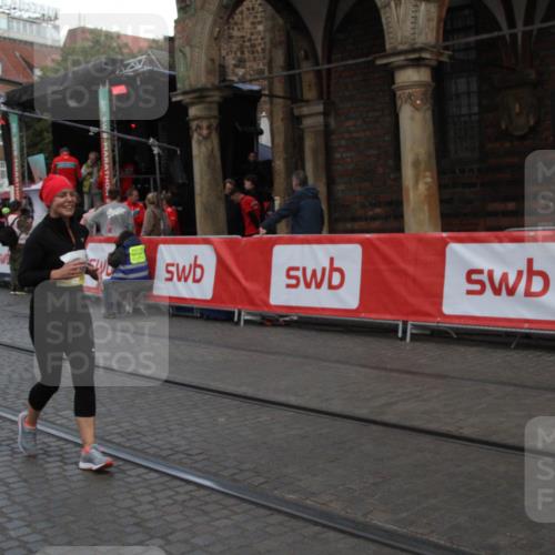 05.10.2025 - 20. swb-Marathon Bremen Yannick Fuchs http://msf.ph/oto/9317690 05.10.2025 11:09:20 Ziel 10295, 10522, 11056, 11530, 11674 meine-sportfotos.de
