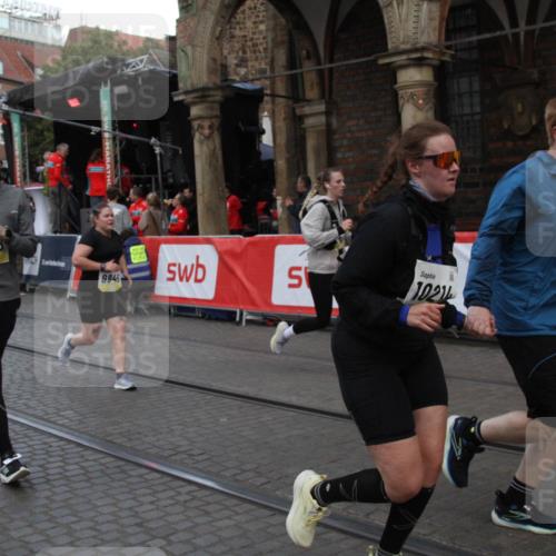 05.10.2025 - 20. swb-Marathon Bremen Yannick Fuchs http://msf.ph/oto/9317698 05.10.2025 11:09:31 Ziel 9002, 9493, 9649, 9945, 10074, 10214, 10865, 11037, 11218 meine-sportfotos.de