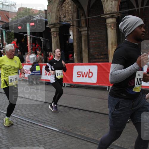 05.10.2025 - 20. swb-Marathon Bremen Yannick Fuchs http://msf.ph/oto/9317736 05.10.2025 11:10:11 Ziel 7799, 9470, 9476, 9554, 10383, 10563, 10596, 10969, 11401, 11536 meine-sportfotos.de