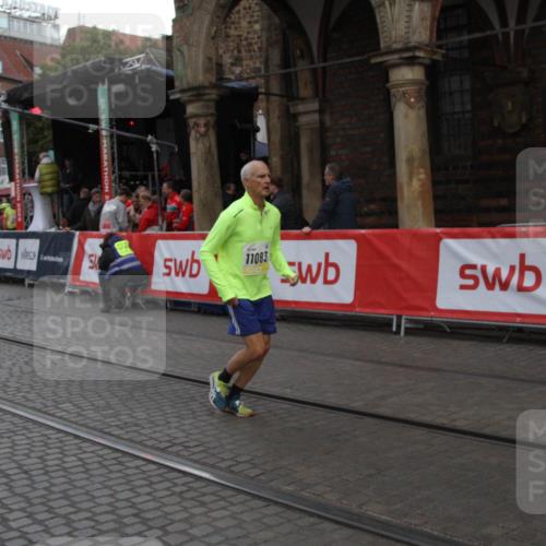 05.10.2025 - 20. swb-Marathon Bremen Yannick Fuchs http://msf.ph/oto/9317783 05.10.2025 11:11:32 Ziel 10320, 11083 meine-sportfotos.de