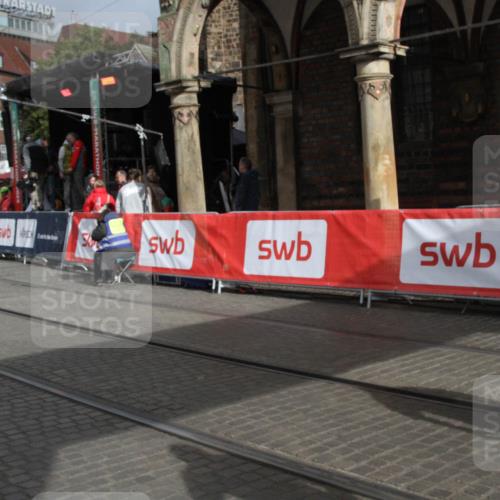 05.10.2025 - 20. swb-Marathon Bremen Yannick Fuchs http://msf.ph/oto/9317943 05.10.2025 11:16:09 Ziel 7109, 9640, 10220, 10635, 10831, 10846, 11331 meine-sportfotos.de
