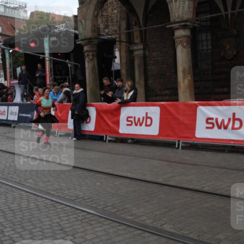 05.10.2025 - 20. swb-Marathon Bremen Yannick Fuchs http://msf.ph/oto/9318417 05.10.2025 11:24:00 Ziel 10774 meine-sportfotos.de