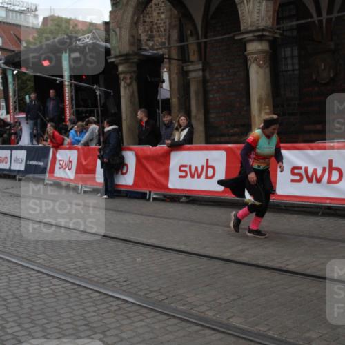 05.10.2025 - 20. swb-Marathon Bremen Yannick Fuchs http://msf.ph/oto/9318419 05.10.2025 11:24:03 Ziel 10774 meine-sportfotos.de