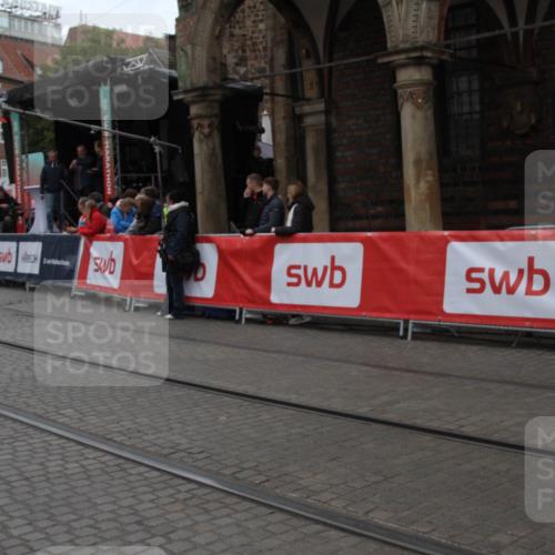 05.10.2025 - 20. swb-Marathon Bremen Yannick Fuchs http://msf.ph/oto/9318429 05.10.2025 11:24:15 Ziel  meine-sportfotos.de