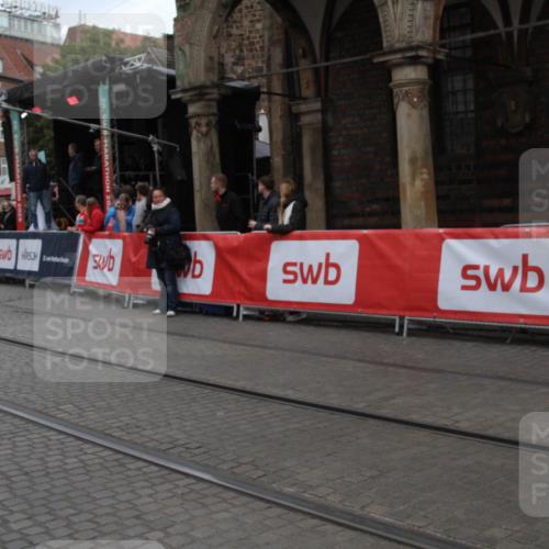 05.10.2025 - 20. swb-Marathon Bremen Yannick Fuchs http://msf.ph/oto/9318451 05.10.2025 11:24:39 Ziel  meine-sportfotos.de