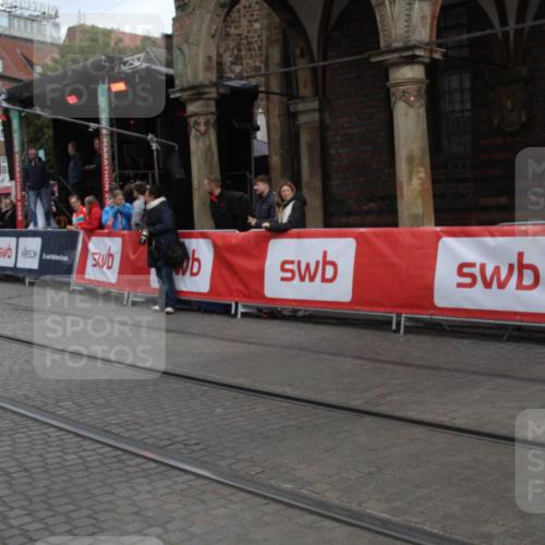 05.10.2025 - 20. swb-Marathon Bremen Yannick Fuchs http://msf.ph/oto/9318452 05.10.2025 11:24:40 Ziel  meine-sportfotos.de